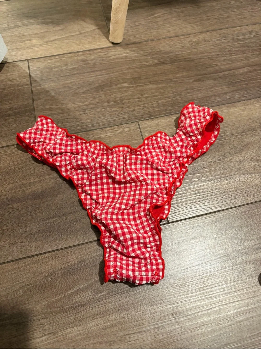 Nalu kai red and white gingham print ruffle bikini bottoms